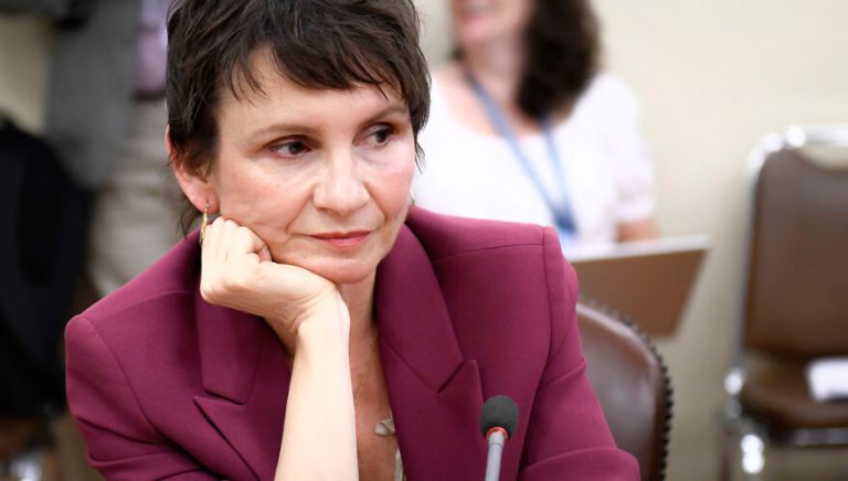 22-174755_8bj5_A_UNO_1542429-2-880x500