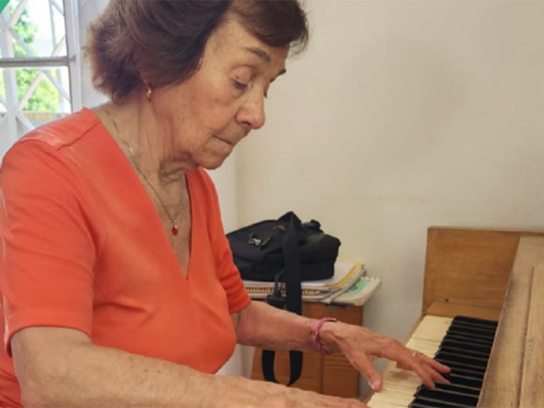 homenaje-a-iris-sanguesa-prev