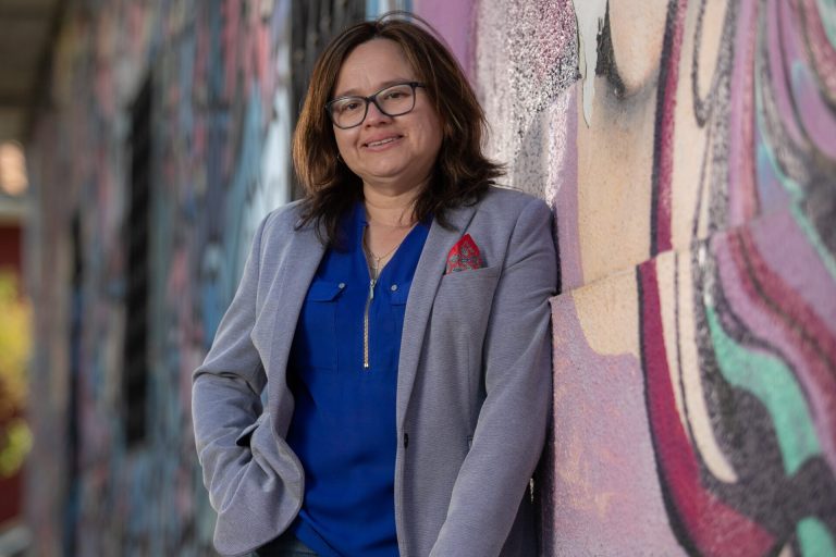 Marcela-sesion-plaza-23